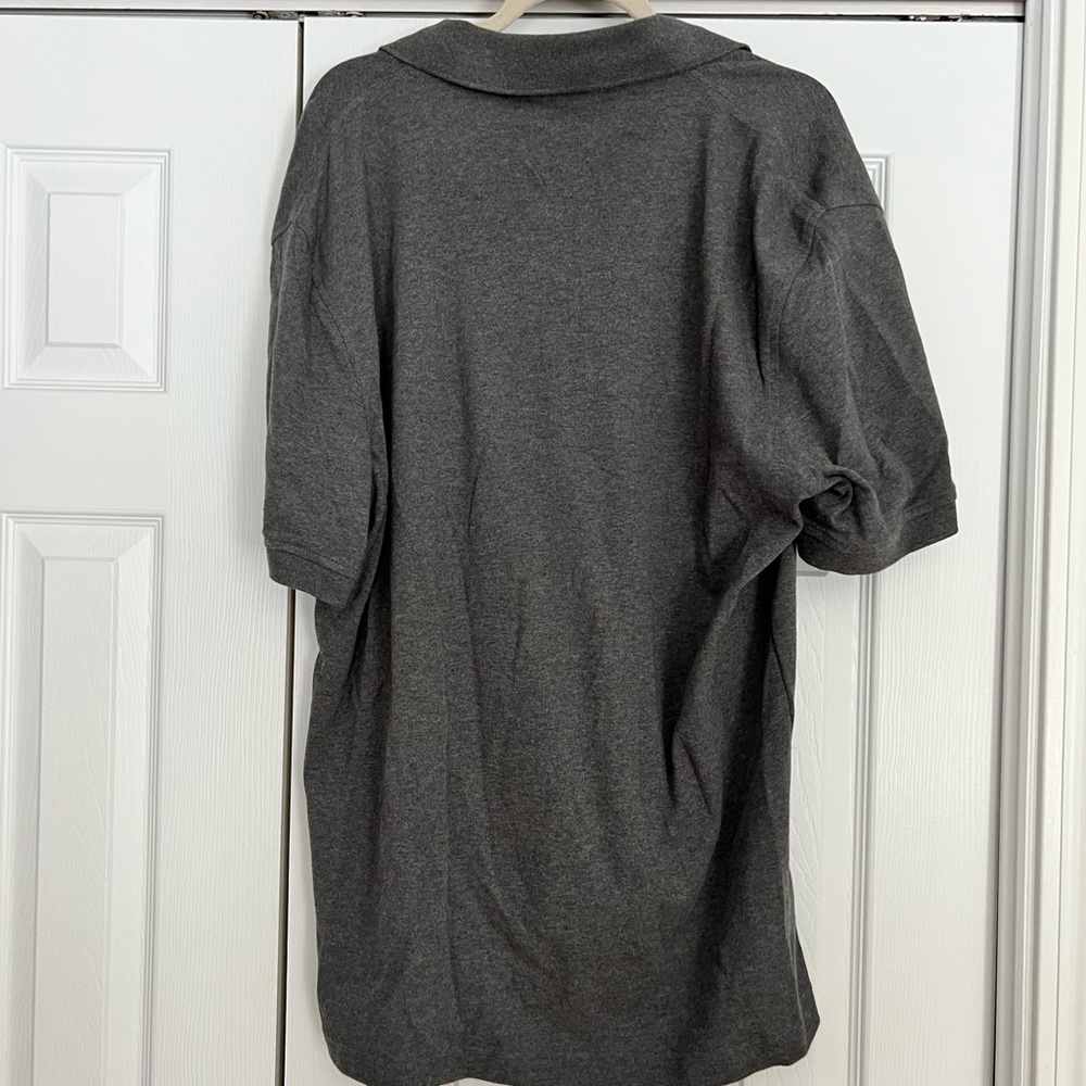 NWOT Tommy Hilfiger men’s polo - Picture 2 of 3